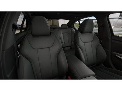2026 BMW 3 Series — photo 11 view