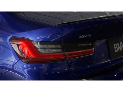 2026 BMW 3 Series — photo 8 view