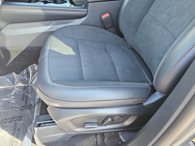 2026 Ford Explorer — photo 14 view
