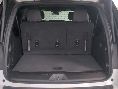 2024 Chevrolet Suburban - Photo 13