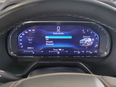 2024 Chevrolet Suburban - Photo 28