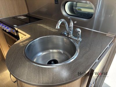 2020 Airstream Flying Cloud - Photo 10