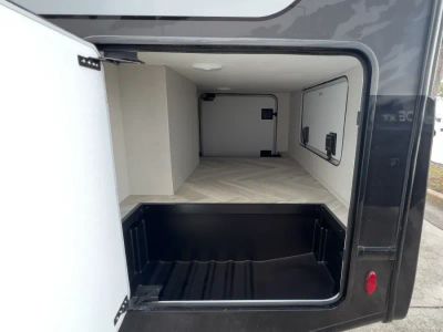 2027 Thor Motor Coach COMPASS AWD — photo 22 view