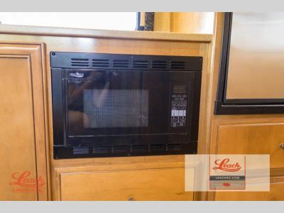 2017 Siesta Sprinter 24SR — photo 23 view