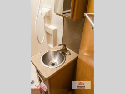 2017 Siesta Sprinter 24SR — photo 26 view