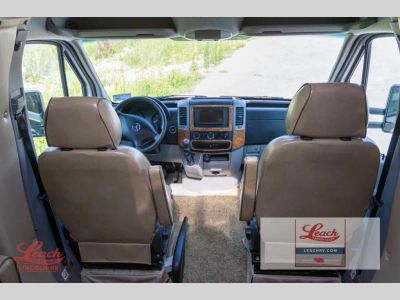 2017 Siesta Sprinter 24SR — photo 15 view