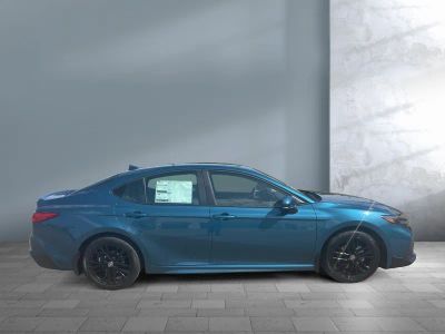 2026 Toyota Camry — photo 7 view