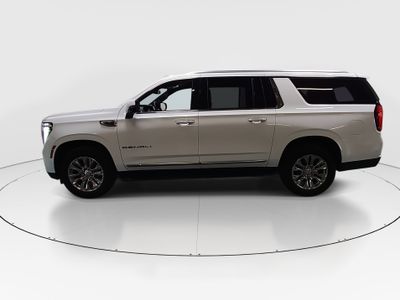 2025 GMC Yukon XL - Photo 4