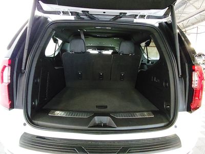2025 GMC Yukon XL - Photo 11