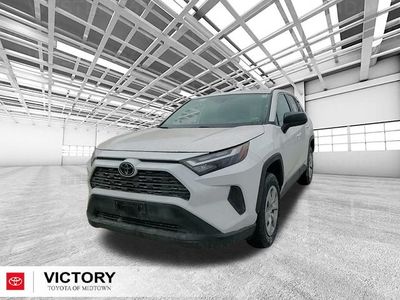 2025 Toyota RAV4 - Photo 7