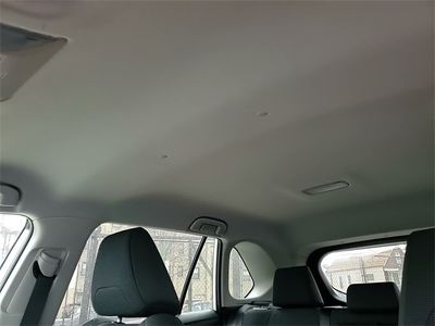 2025 Toyota RAV4 - Photo 20