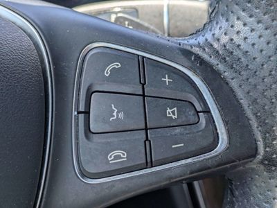 2018 Mercedes-Benz C-Class - Photo 17