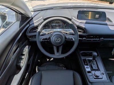 2026 Mazda CX-30 — photo 16 view
