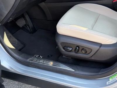 2023 Lexus RX - Photo 23