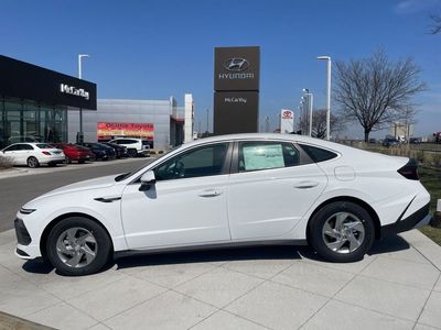 2026 Hyundai Sonata - Photo 2