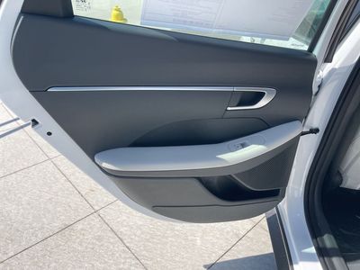 2026 Hyundai Sonata - Photo 14
