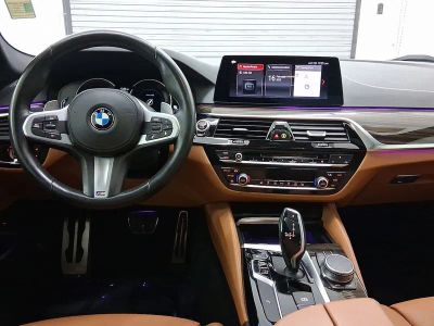2019 BMW 540i Sedan - Photo 4