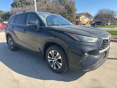 2022 Toyota Highlander - Photo 8