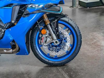 2026 Yamaha YZF-R1 - Photo 12