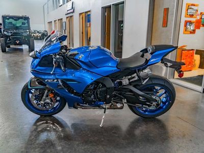 2026 Yamaha YZF-R1 - Photo 6