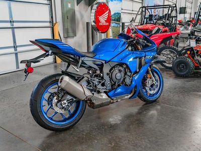 2026 Yamaha YZF-R1 - Photo 4