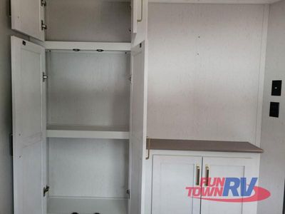 2023 Dutchmen RV Astoria - Photo 46