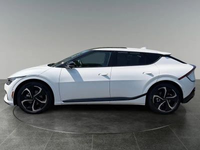 2024 Kia EV6 — detail view