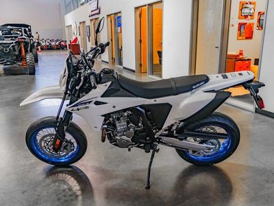 2026 Suzuki DR-Z4SM - Photo 6