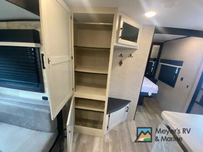 2022 Jayco Jay Feather - Photo 23