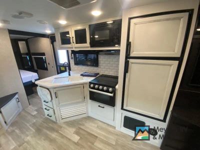 2022 Jayco Jay Feather - Photo 8