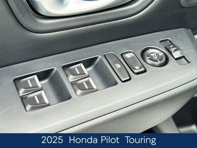 2025 Honda Pilot - Photo 19