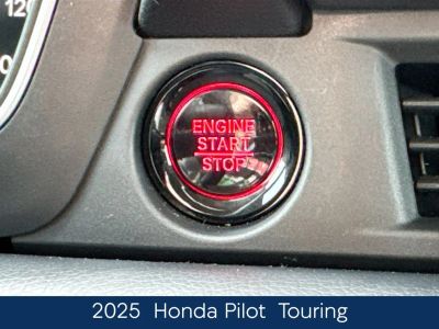 2025 Honda Pilot - Photo 23