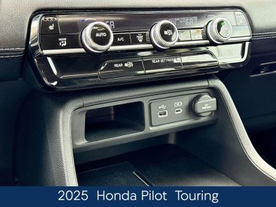 2025 Honda Pilot - Photo 33