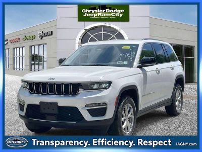 2023 Jeep Grand Cherokee Limited 4x4 in Bright White Clearcoat — front three-quarter view