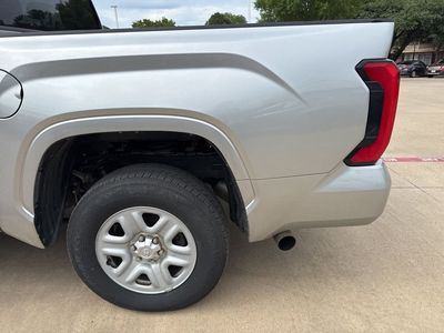 2023 Toyota Tundra - Photo 3