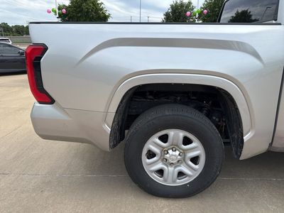 2023 Toyota Tundra - Photo 6