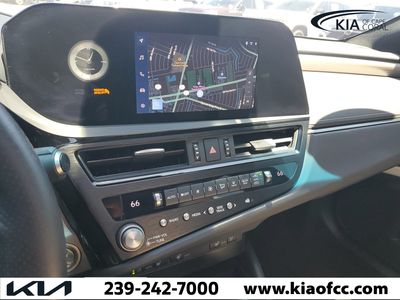 2023 Lexus ES - Photo 24