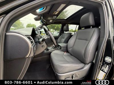 2023 Lexus GX — detail view