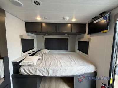 2027 Forest River RV Surveyor Legend - Photo 29