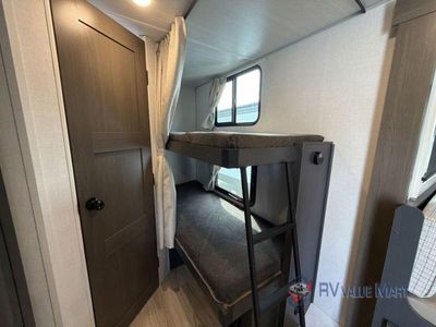 2027 Forest River RV Surveyor Legend - Photo 33