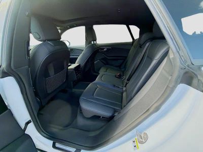 2023 Audi Q8 — photo 24 view
