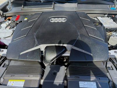 2023 Audi Q8 — photo 36 view