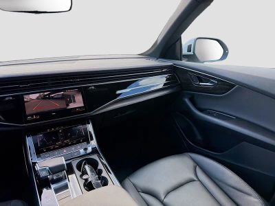 2023 Audi Q8 — photo 22 view