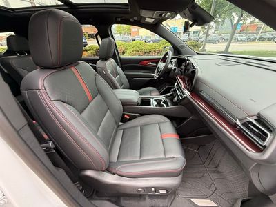2024 Chevrolet Traverse - Photo 44