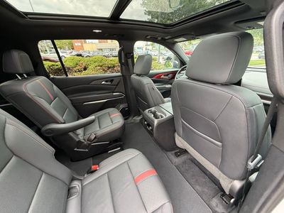 2024 Chevrolet Traverse - Photo 40
