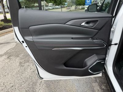 2024 Chevrolet Traverse - Photo 33