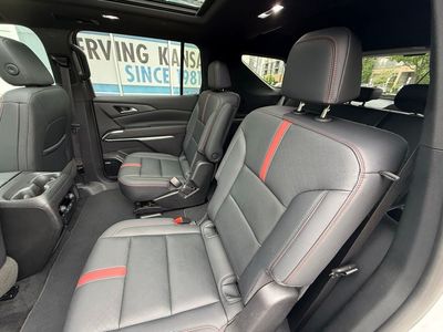 2024 Chevrolet Traverse - Photo 30