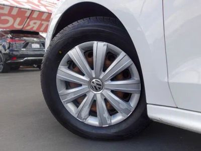 2014 Volkswagen Jetta — photo 10 view
