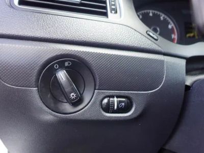 2014 Volkswagen Jetta — photo 14 view
