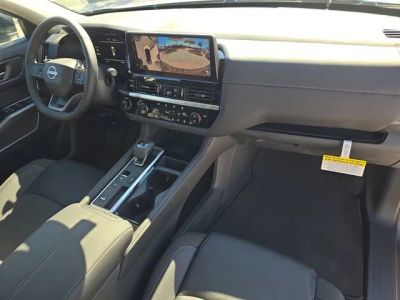 2026 Nissan Pathfinder — photo 12 view